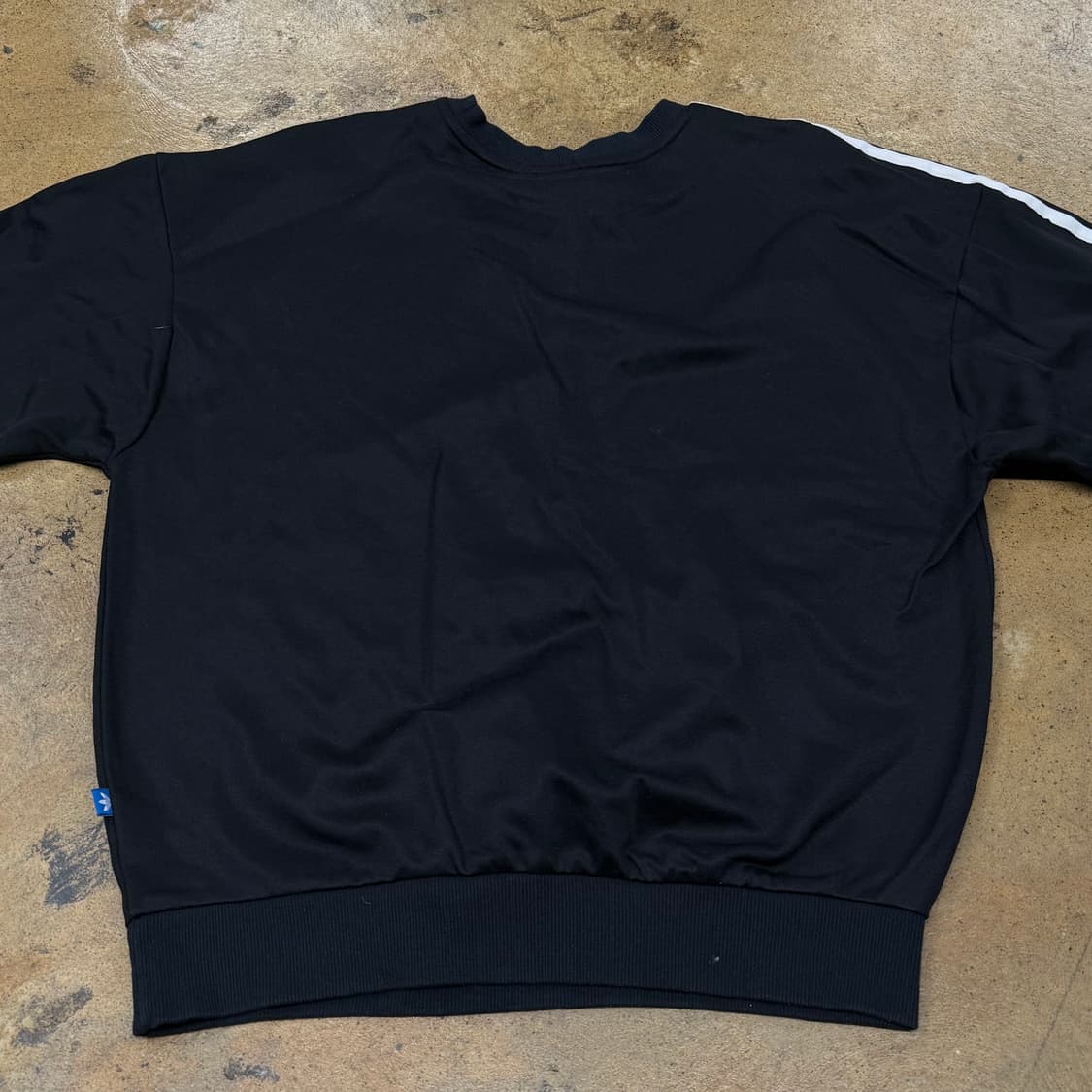 [정품/100] 아디다스 삼선 맨투맨 블랙 b14 상품이미지4