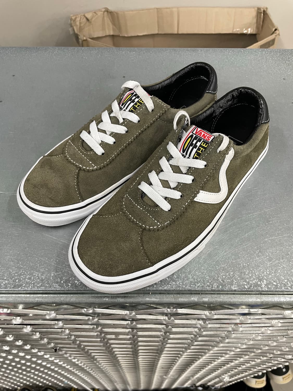 반스 스포츠 스웨이드 그레이프 리프 265 상품이미지2