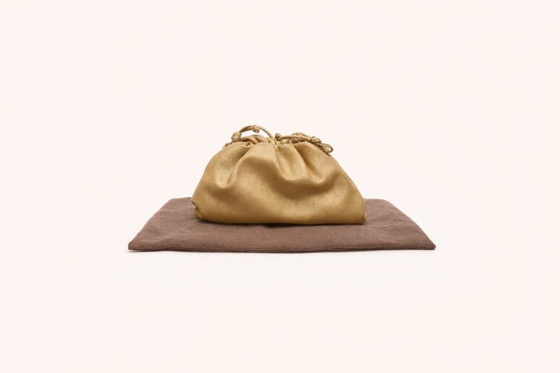 [S급] 보테가베네타 미니 파우치 판매합니다!!! 상품이미지1