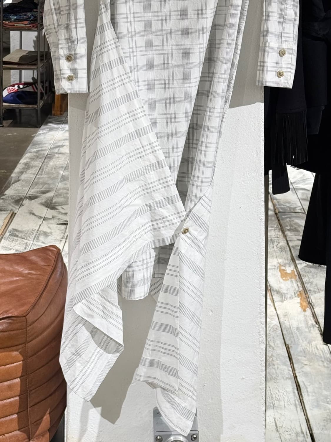 비비안웨스트우드 앵글로매니아 화이트 체크 랩 원피스 상품이미지3