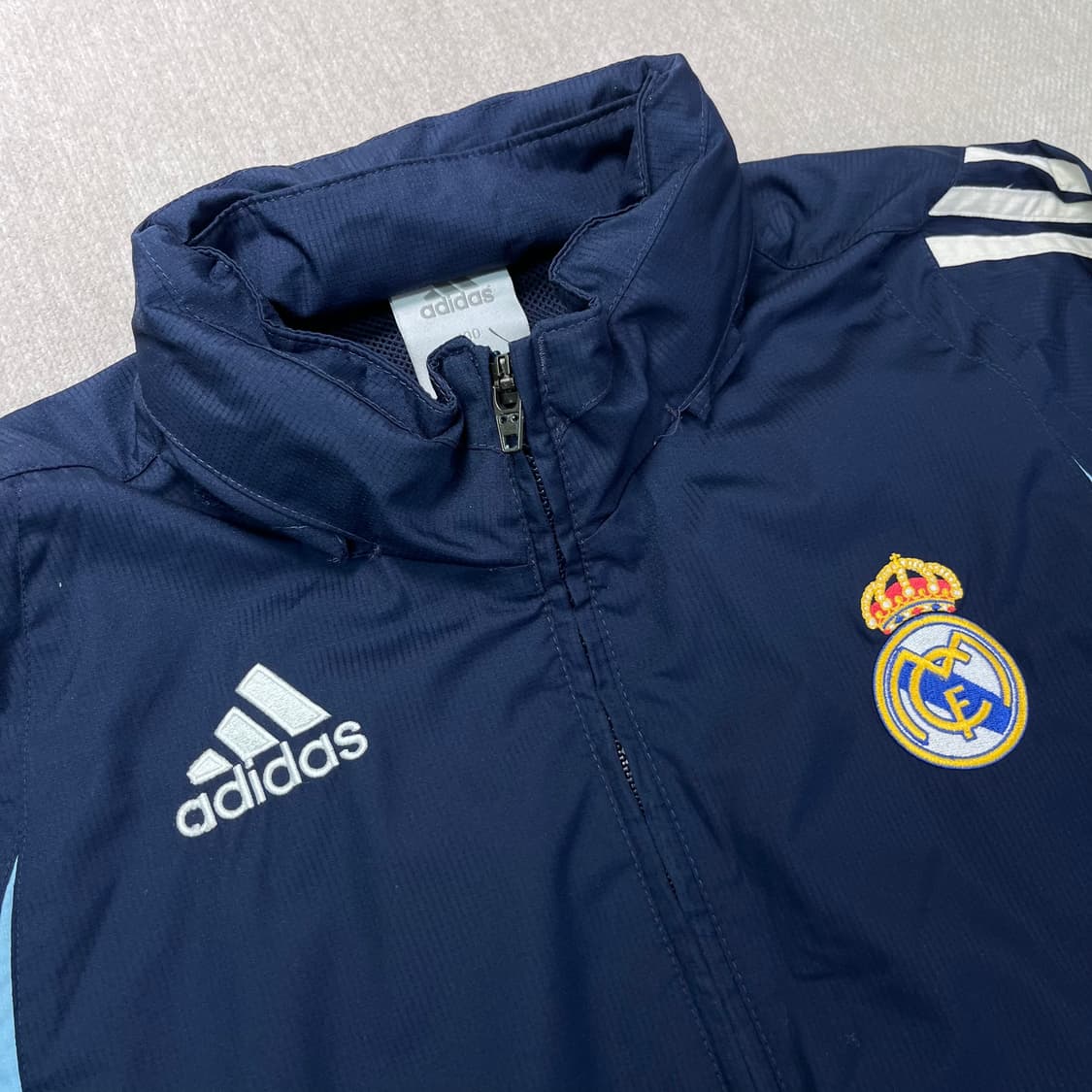 100 아디다스 레알마드리드 바람막이 자켓 상품이미지2