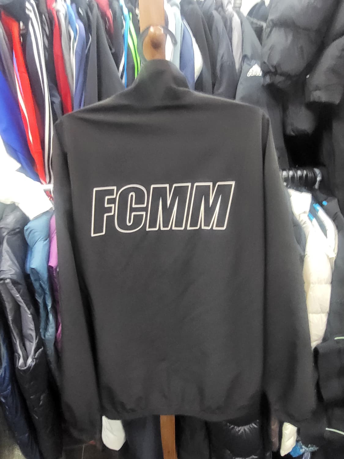 Fcmm 바람막이.상태 깨끗 L 상품이미지2