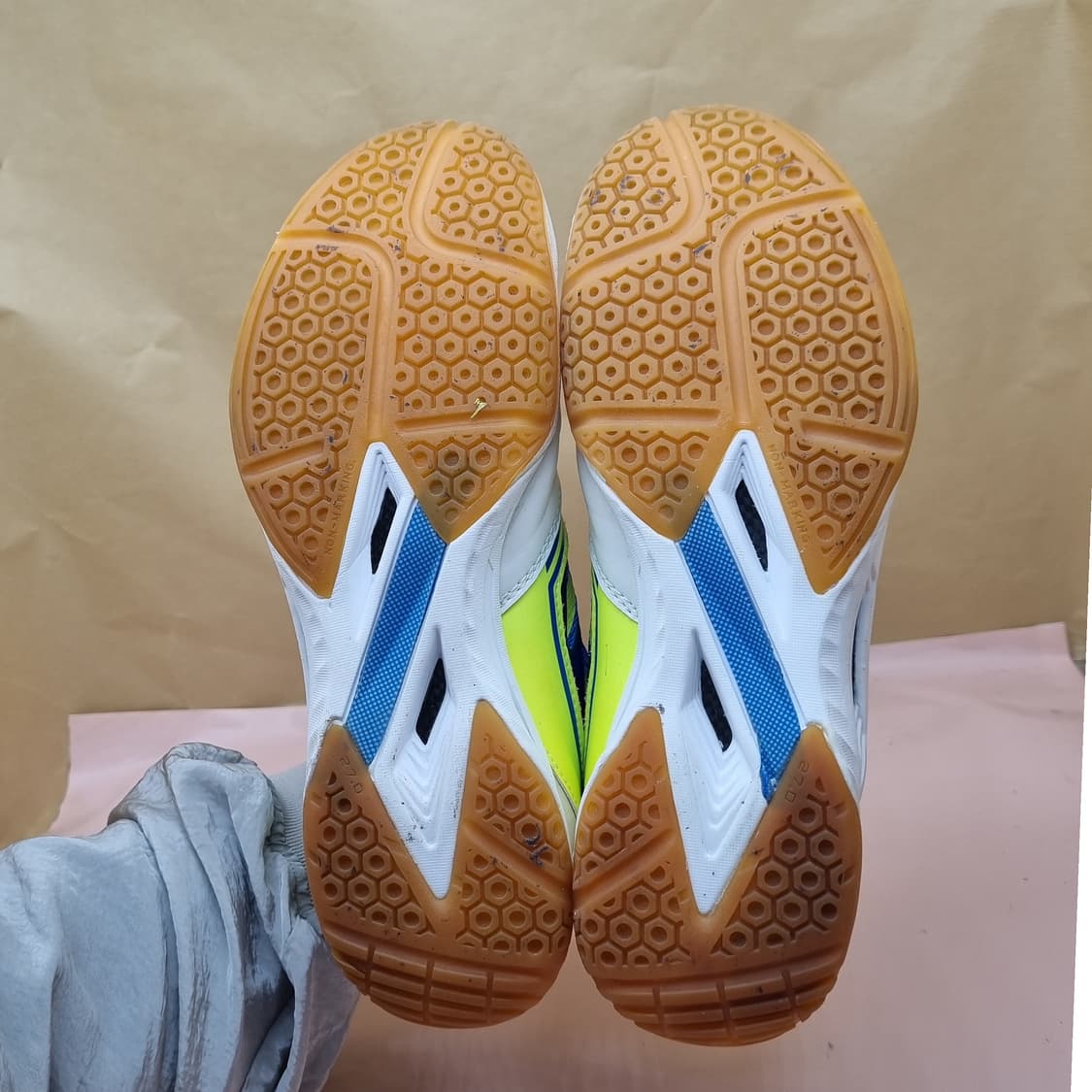 요넥스 남성배드민턴화 270 상품이미지3