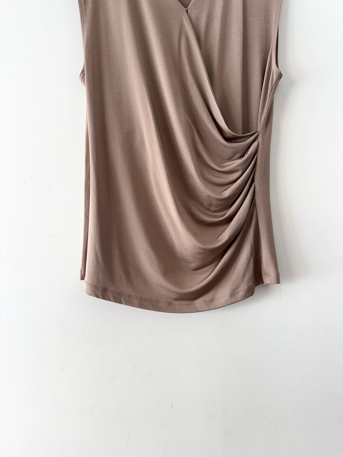 Shirring asymmetric basic sleeve 상품이미지2