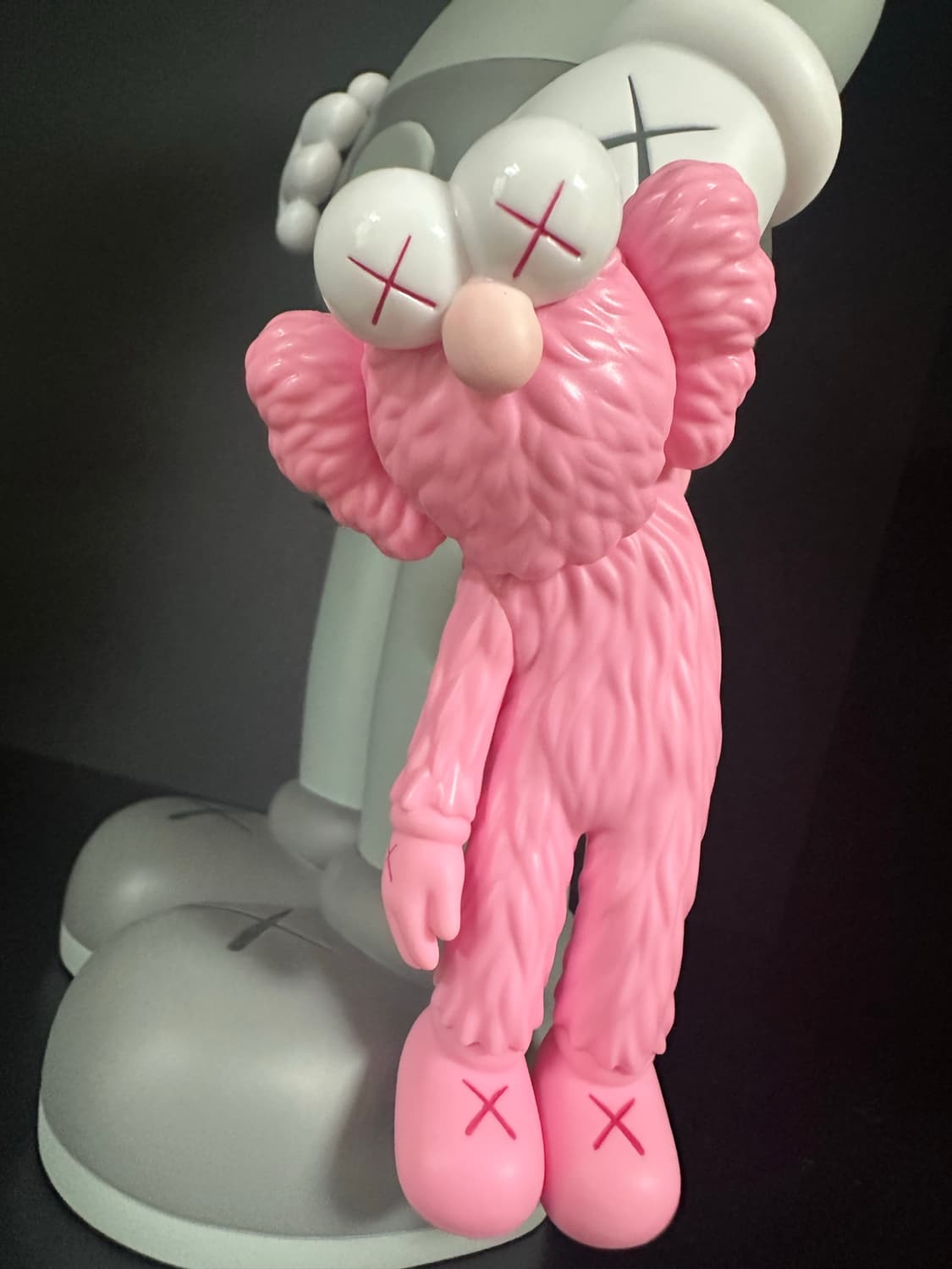 카우스 쉐어 그레이 kaws share grey 상품이미지4