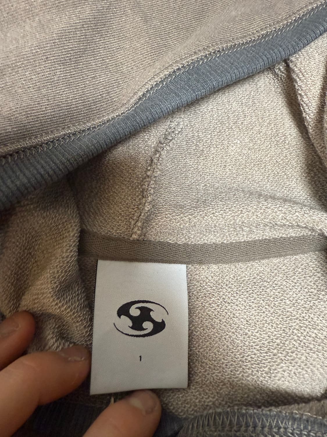 산산기어 지퍼 포켓 후디 브라운 1사이즈  상품이미지3