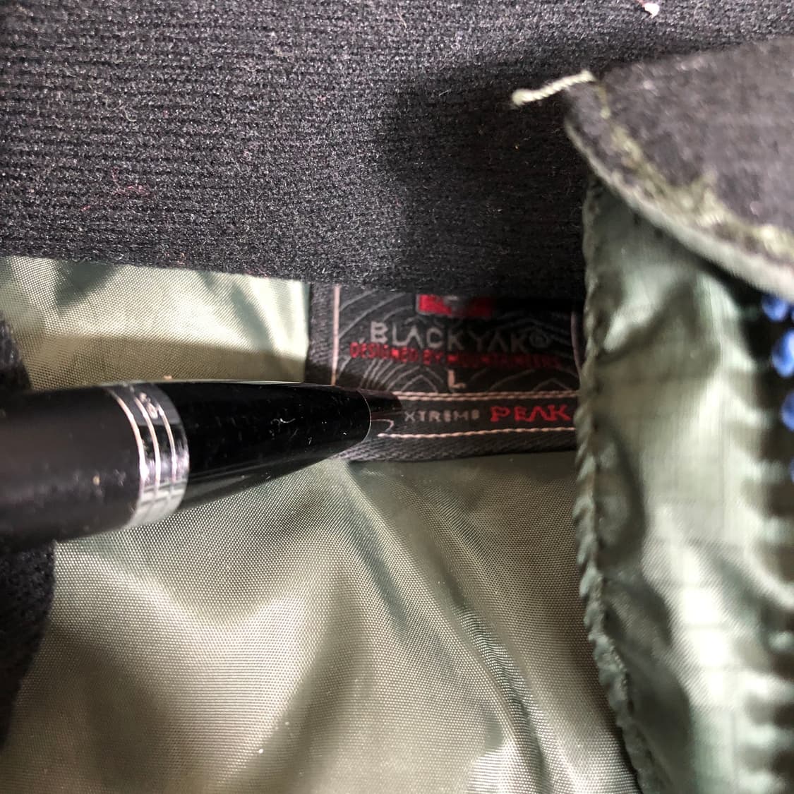 블랙야크 멀티컬러 패딩 L 상품이미지2