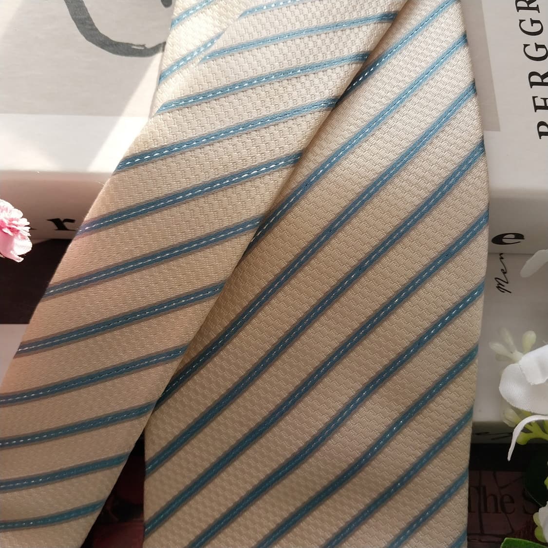 아쿠아스큐텀 실크 스트라이프 넥타이 9.6cm A+~A등급 K1514
 상품이미지4