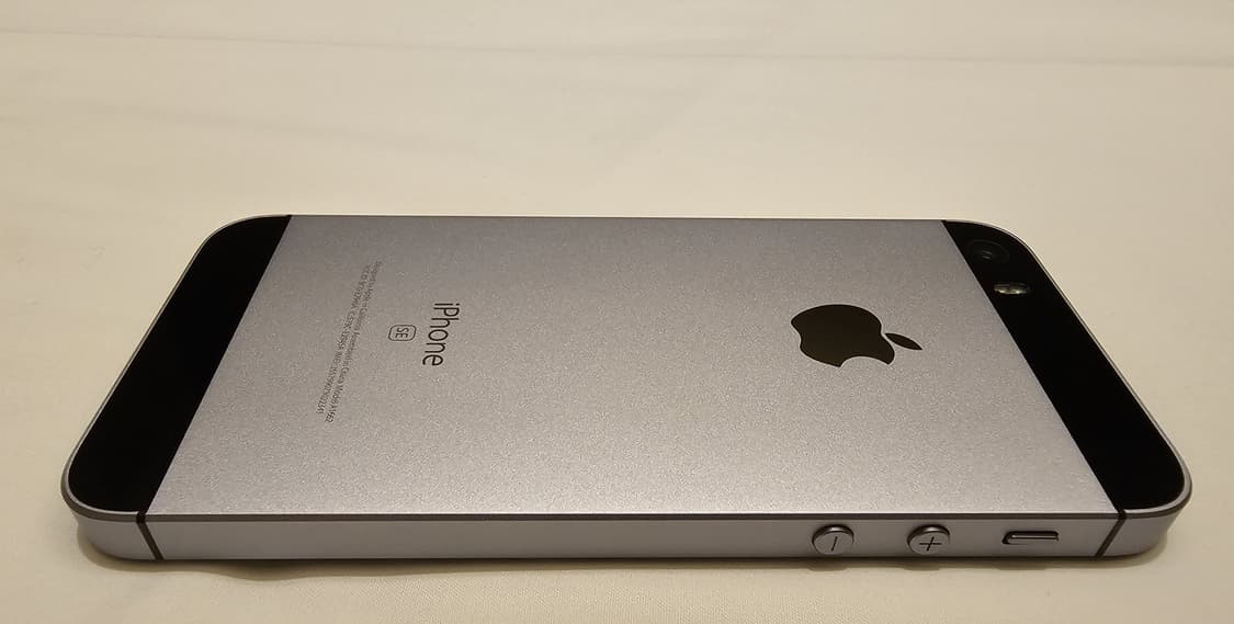 [짜깁기X 정품] 아이폰 SE1 128GB 배터리신품 카메라 스그 북미판 상품이미지7