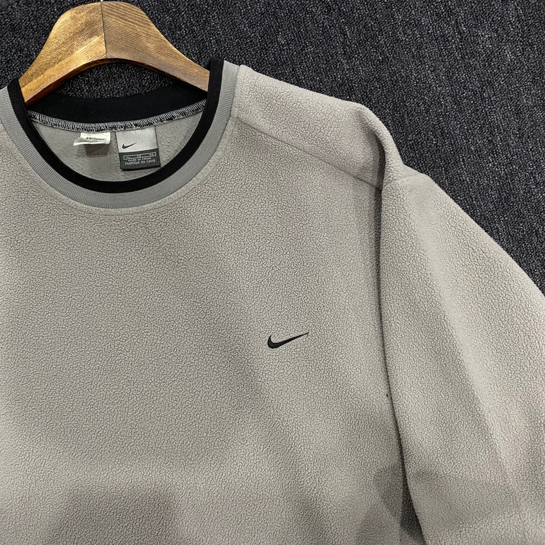 나이키 플리스 맨투맨 상품이미지1