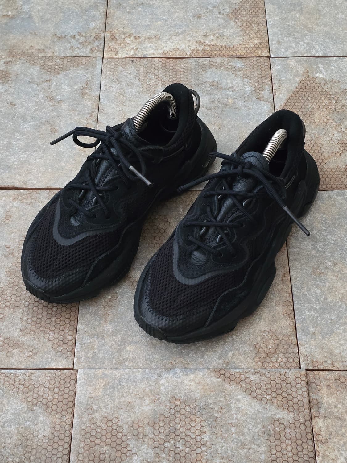 (225)아디다스 오즈위고 트리플 블랙 상품이미지1