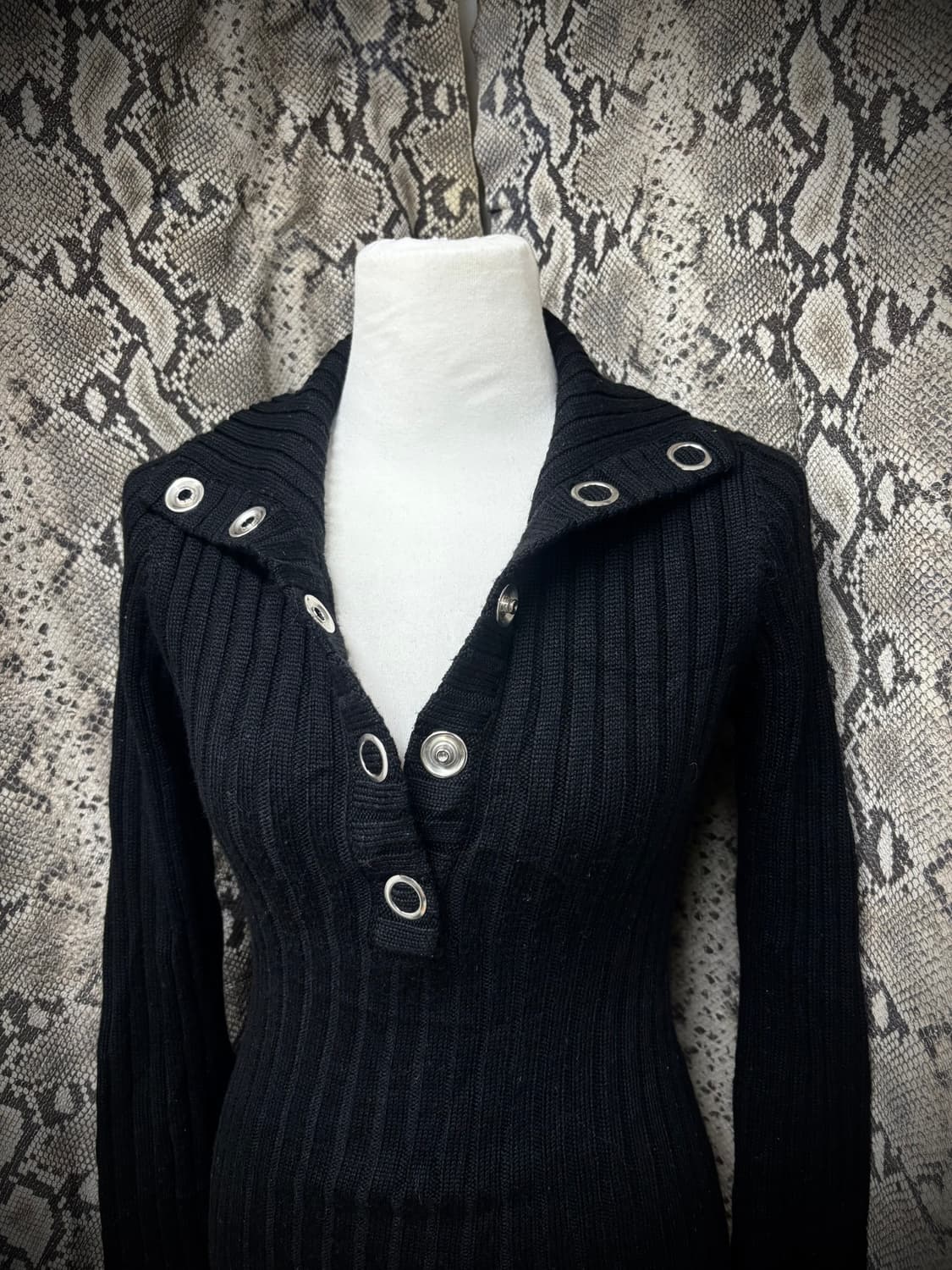 [00’s] 5 Button Slim Fit Knit Sleeve 상품이미지3