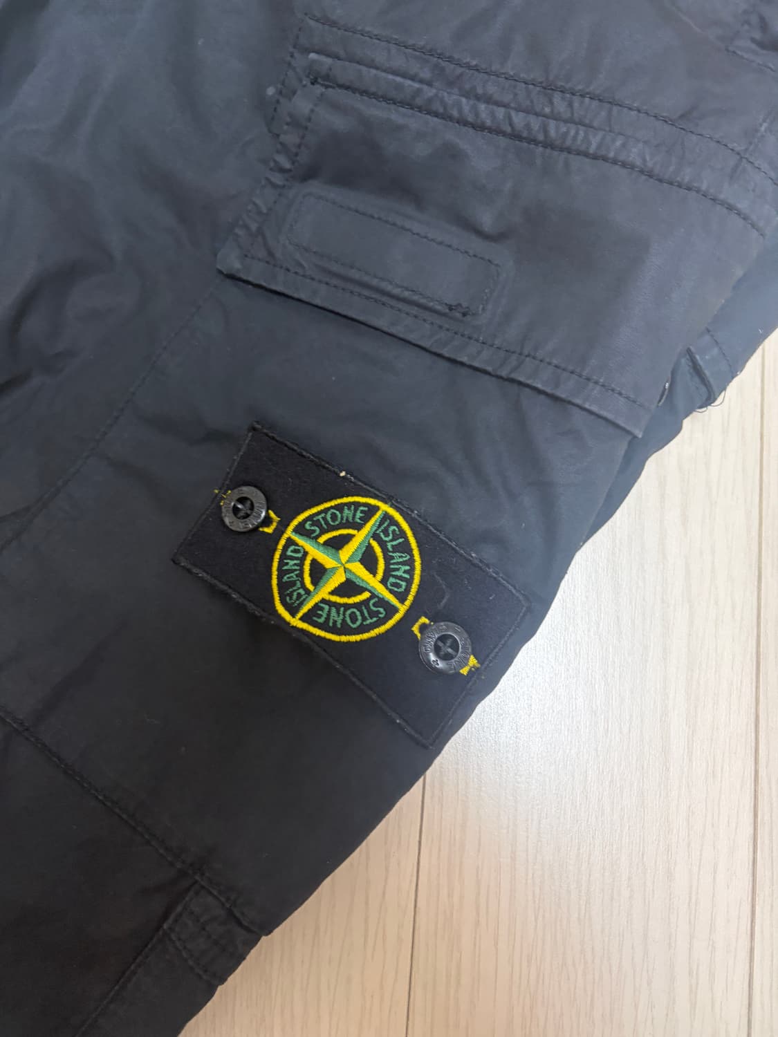 스톤아일랜드 남성 카고 바지 상품이미지1