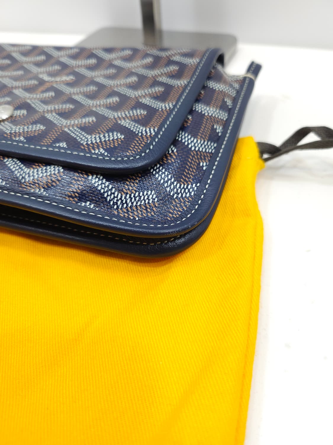 [정품] 고야드 플뤼메 크로스백 네이비 상품이미지9