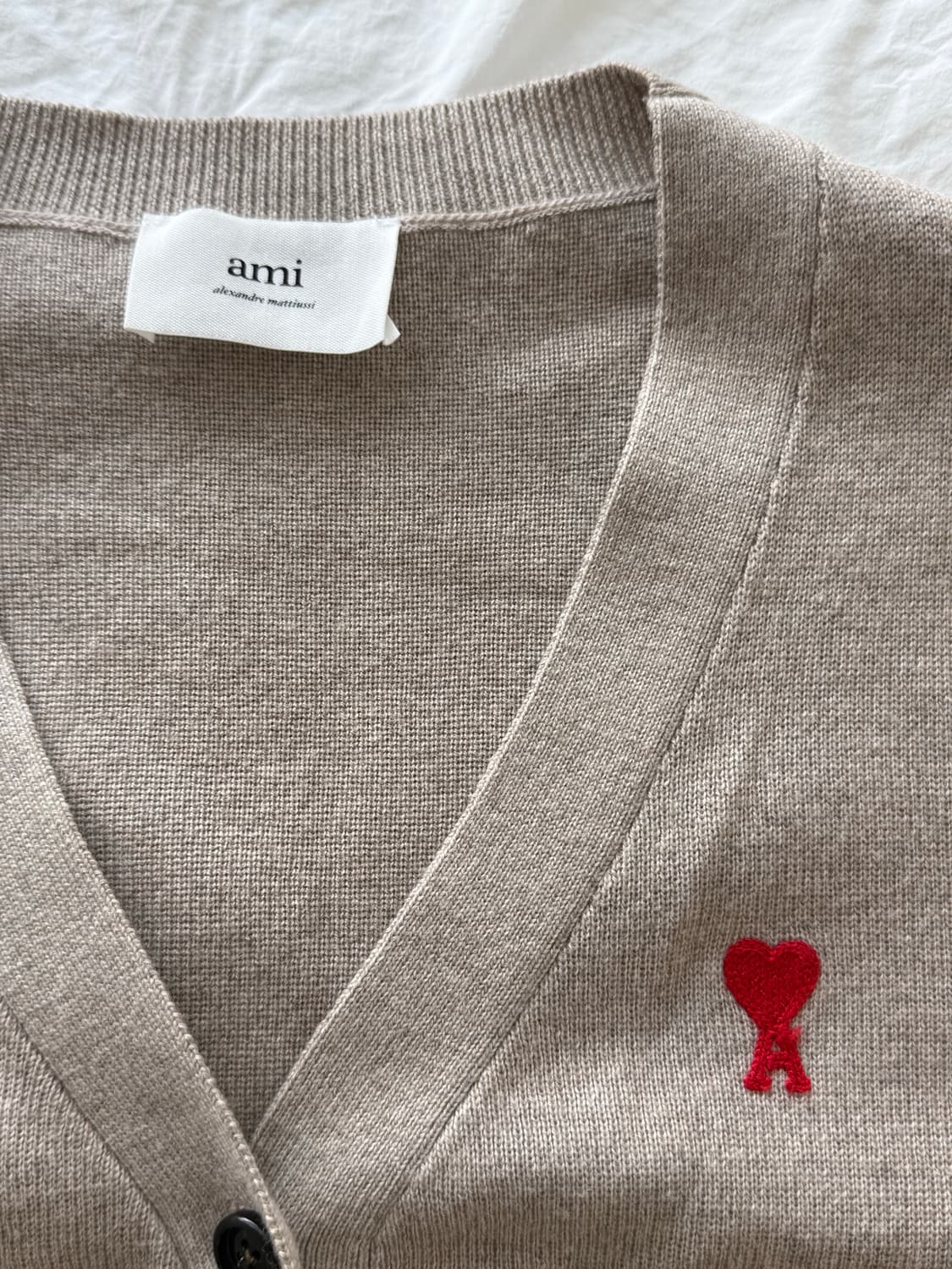 AMI 하트 로고 니트 가디건 상품이미지1