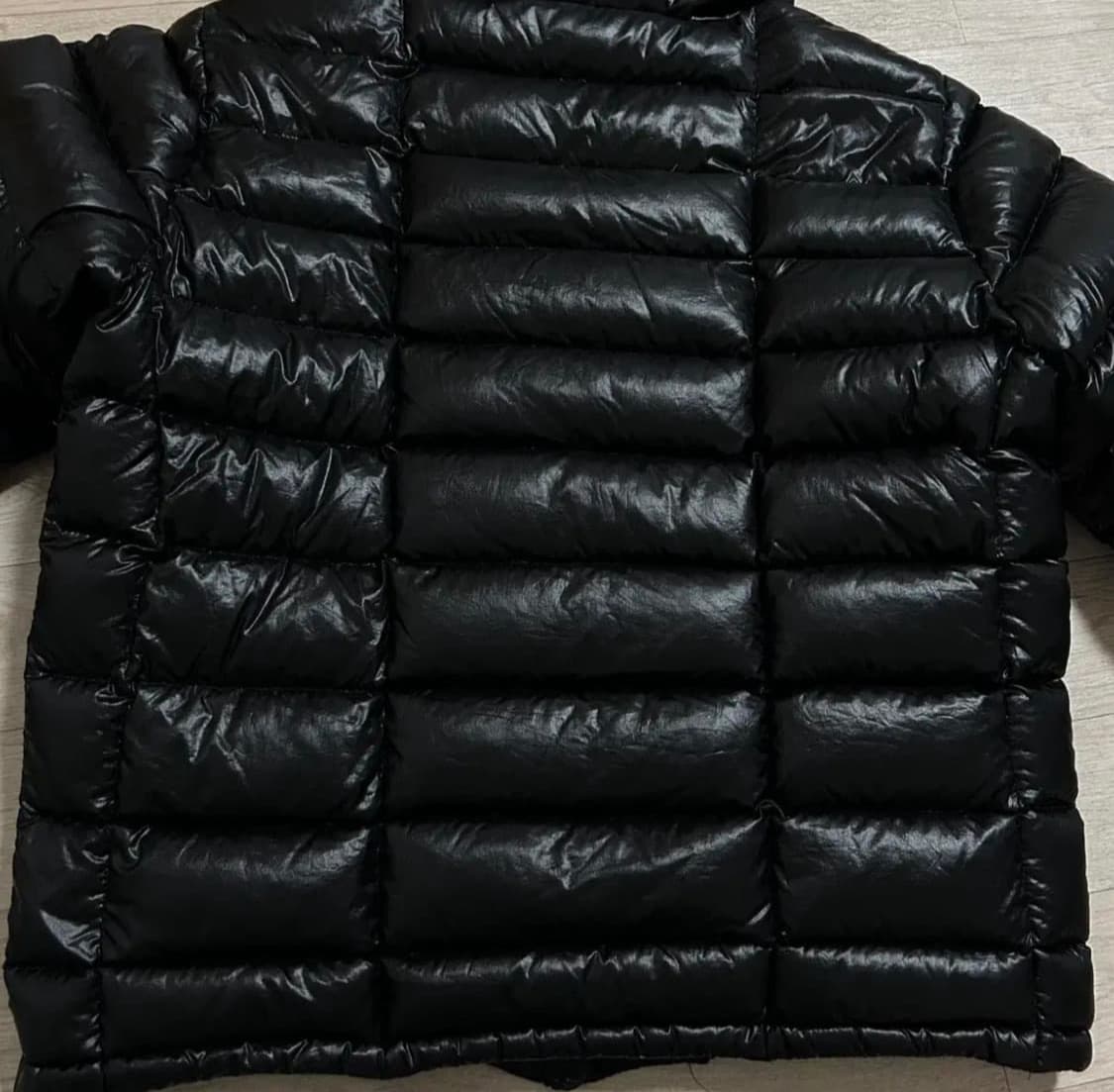 돌체앤가바나 스퀘어 퀼팅 메탈로고 패딩 (52) 상품이미지9