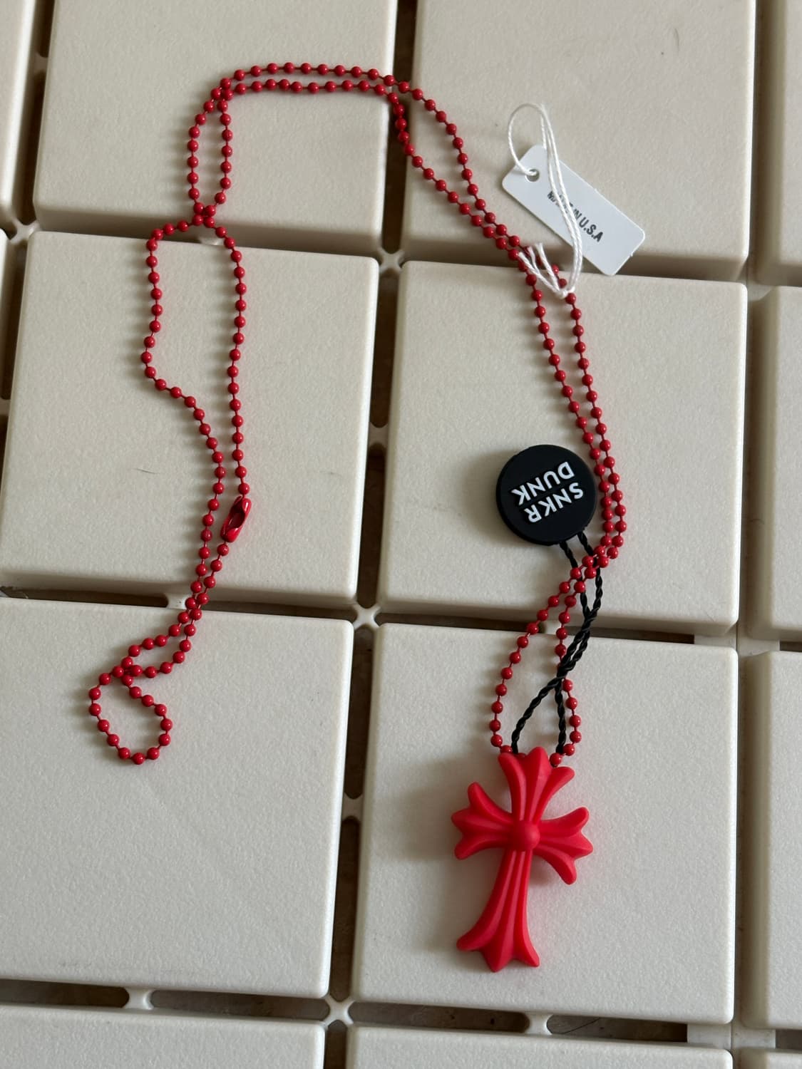 크롬히츠 목걸이 (레드십자가) 상품이미지2