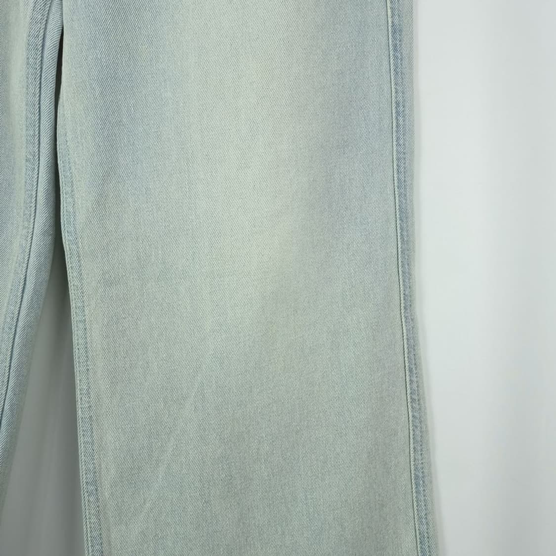 [LEEY YEEL] 아이스워싱 스터드 리벳 와이드 데님팬츠 M19763 상품이미지9