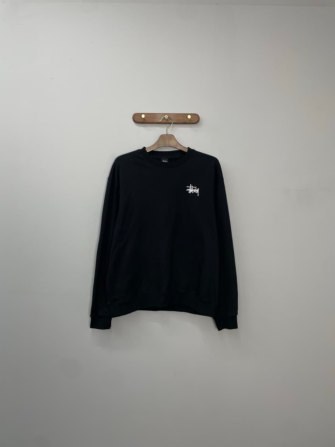 스투시 베이직 크루넥 블랙 맨투맨 H1364 상품이미지2