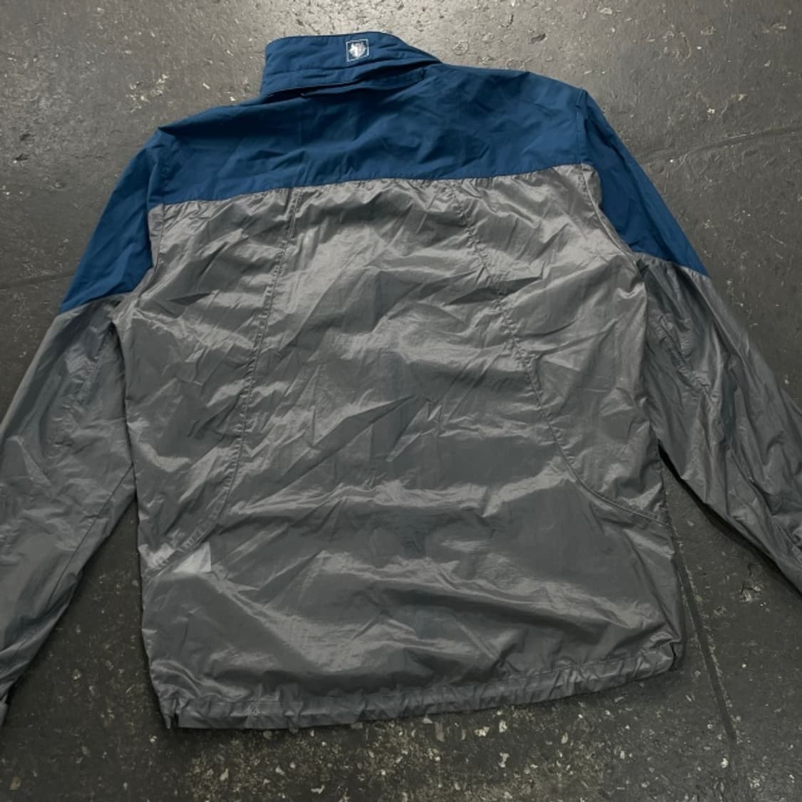 105 블랙야크 경량 바람막이 상품이미지5