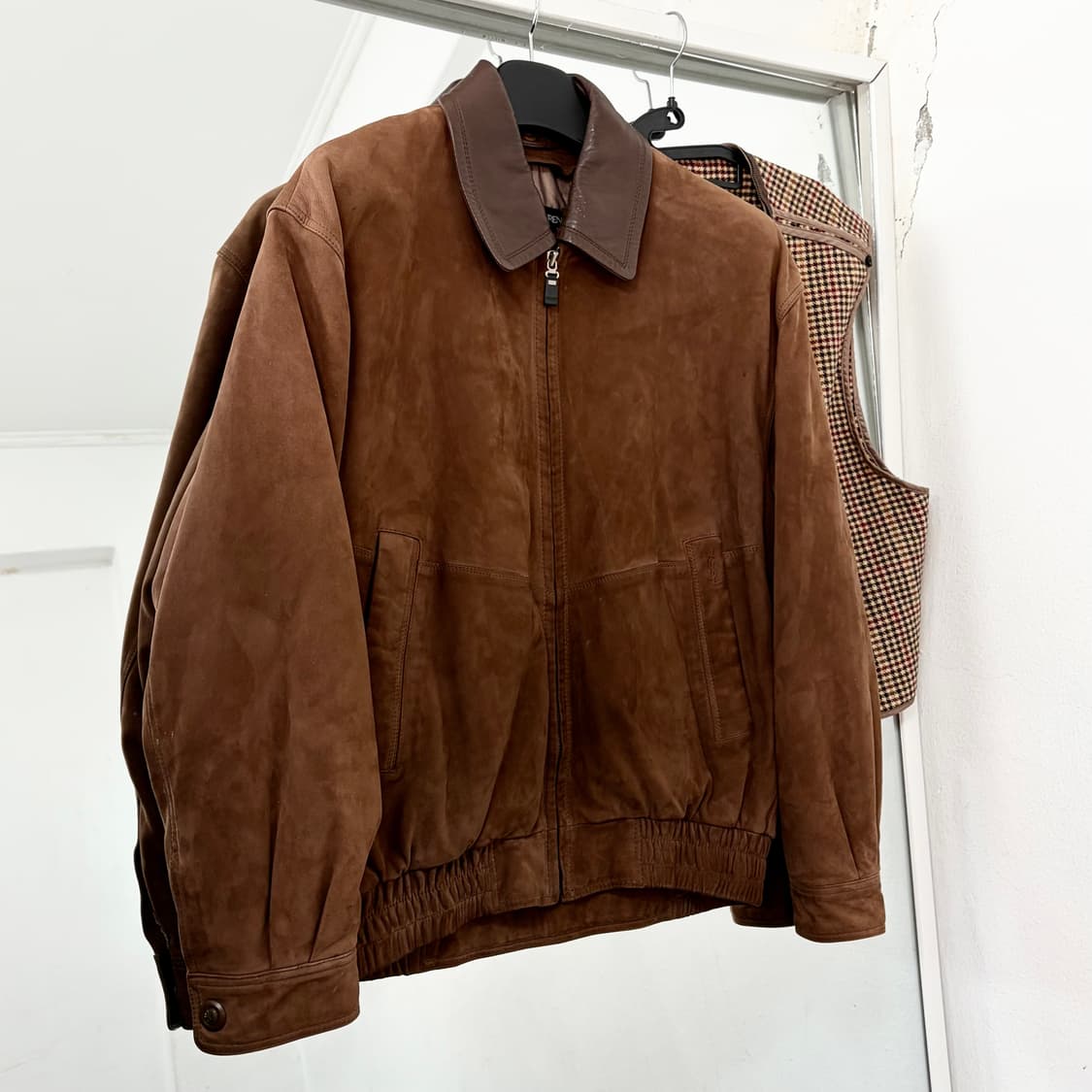 입생로랑 90s 레더카라 양가죽 스웨이드 봄버 자켓 상품이미지4