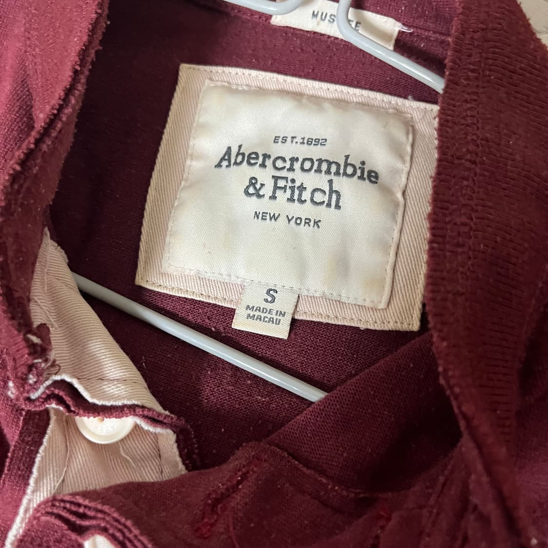 ABERCROMBIE 버건디 카라 맨투맨 상품이미지3