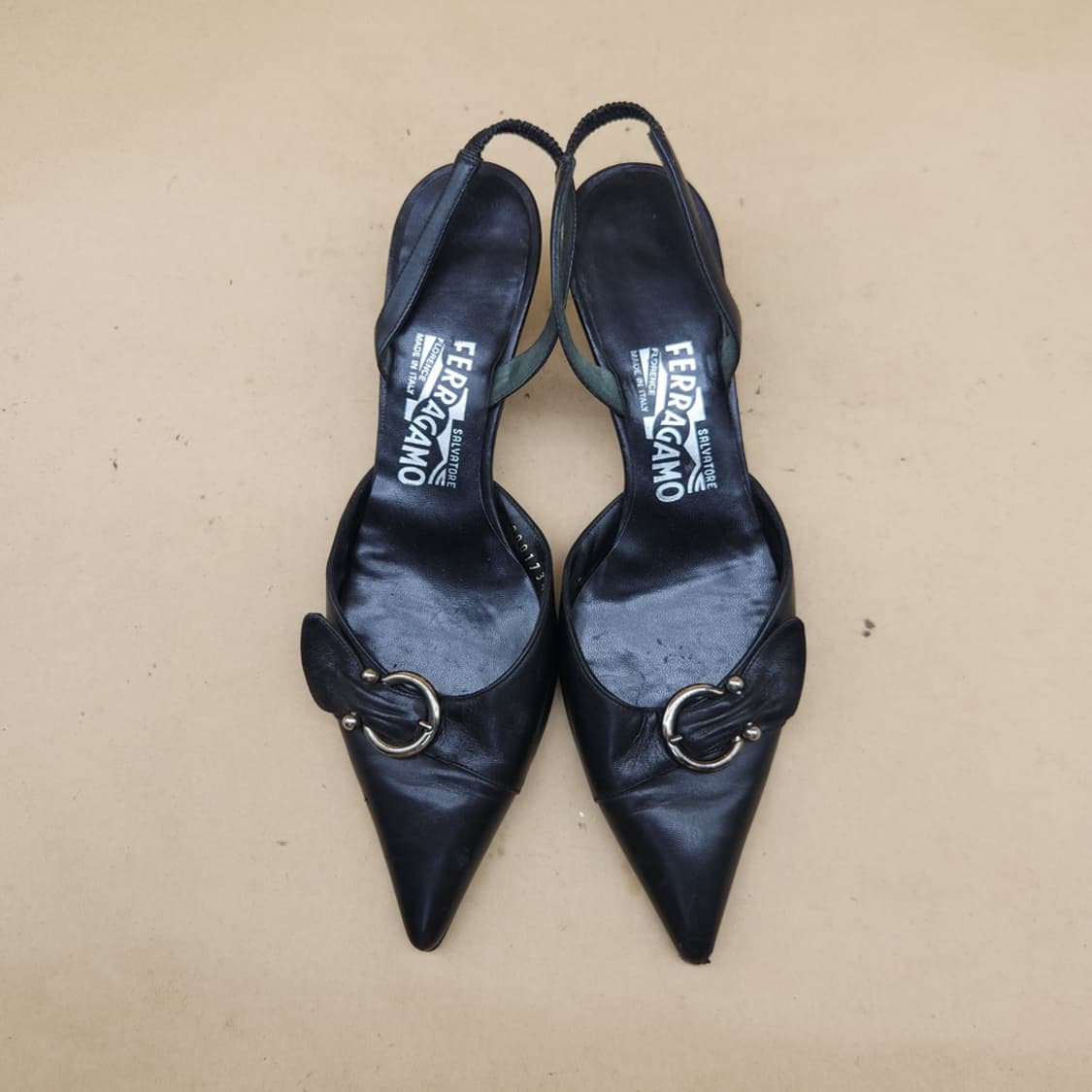 페라가모 여성 슬링백 힐 실235 상품이미지2