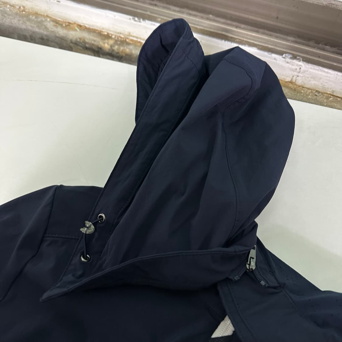 우먼M 푸마 런닝 네이비 트레이닝 런닝경량 바람막이 상품이미지4