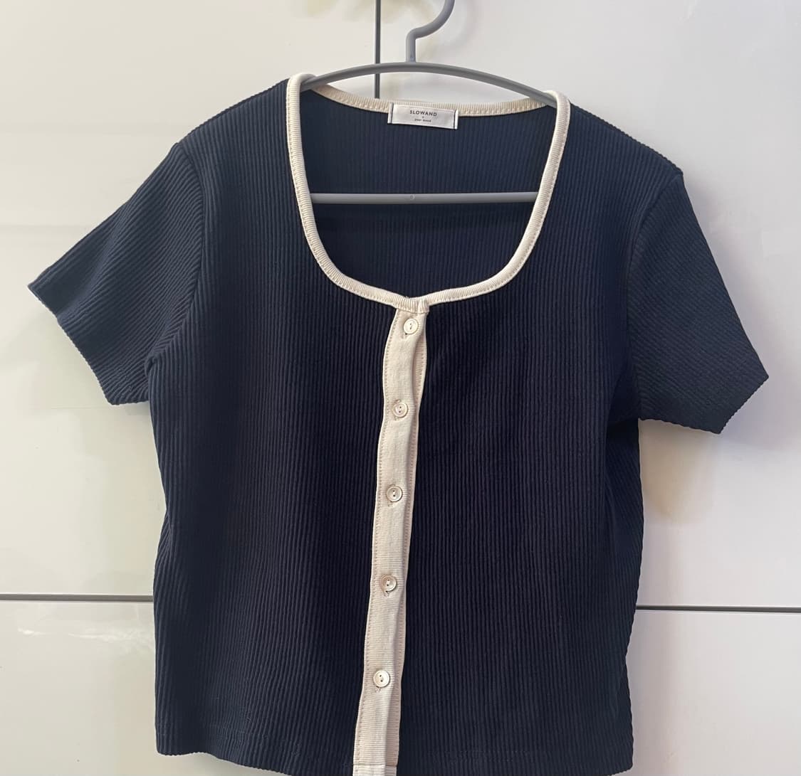 슬로우앤드 너티 스퀘어 골지가디건 네이비 반팔 봄옷 니트 상품이미지4