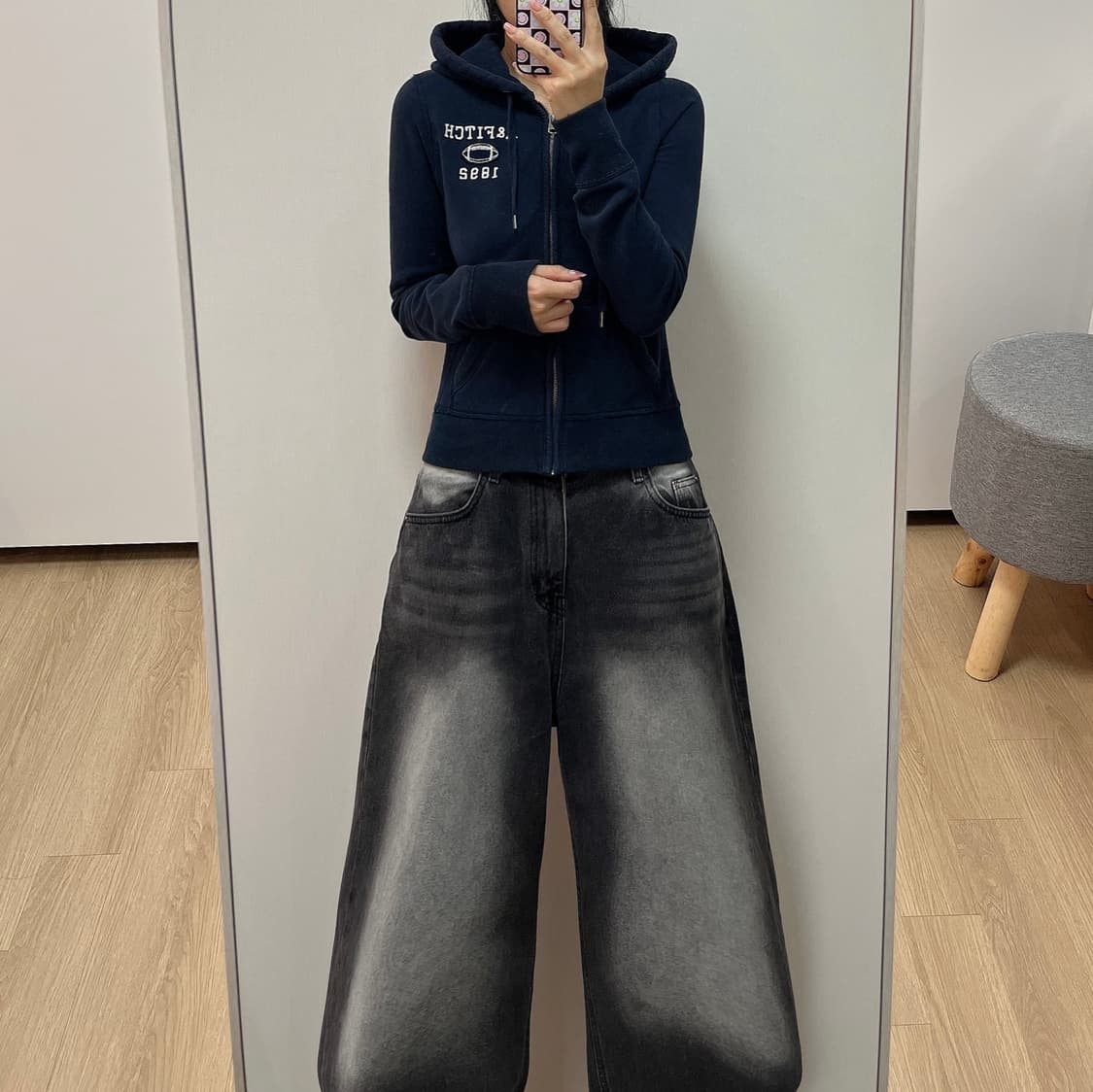 아베크롬비 딱붙핏 자수로고 네이비 후드집업 상품이미지1