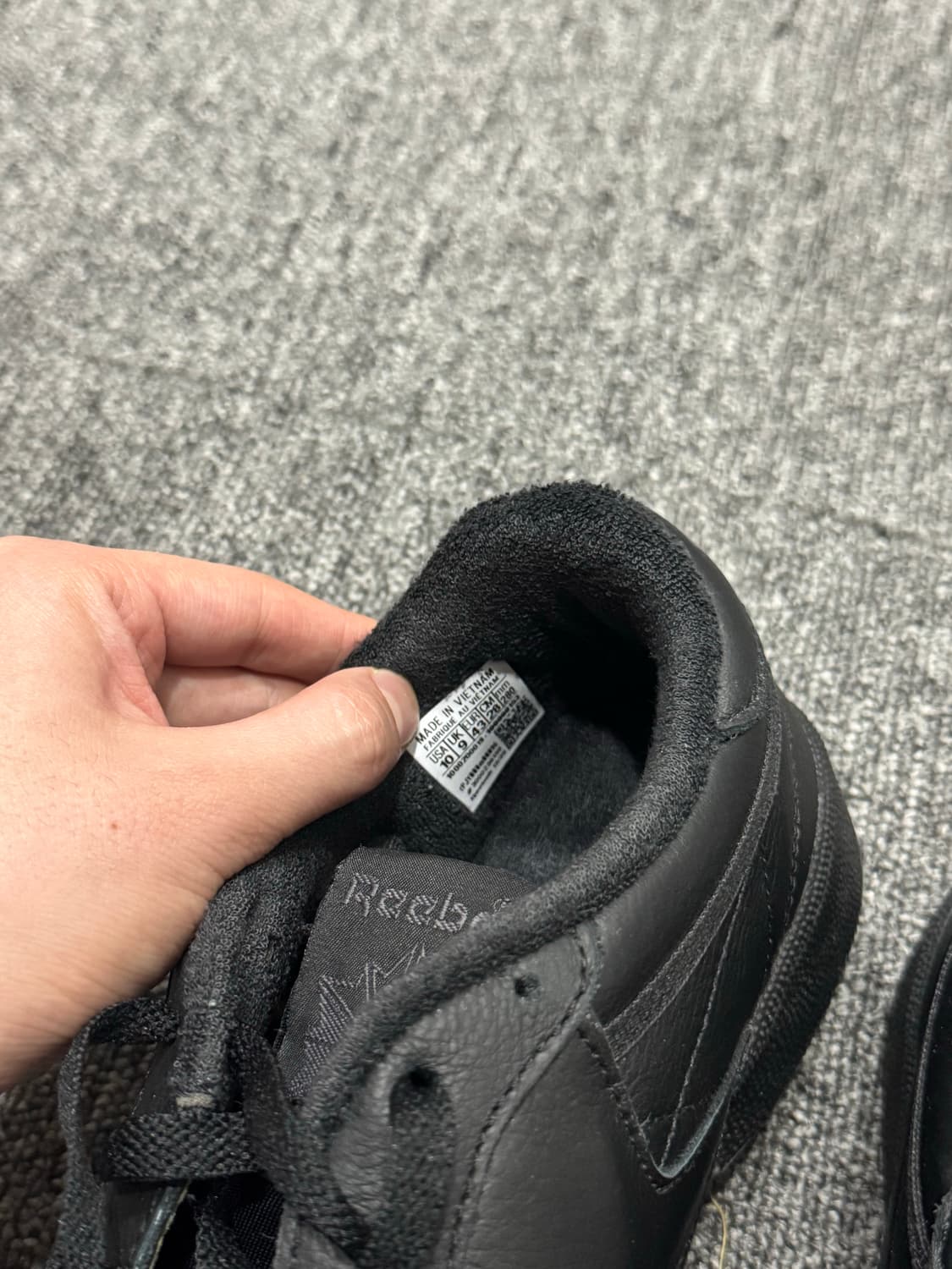 1회착용) 리복 클럽c 85 트리플 블랙 280 상품이미지3