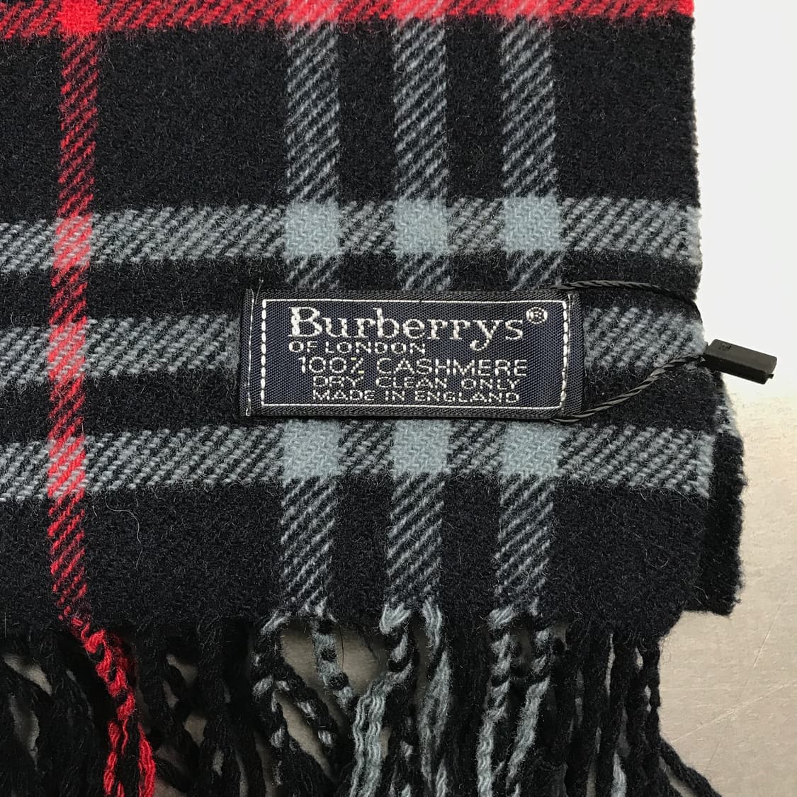 버버리 정품 캐시미어 머플러 네이비 상품이미지4