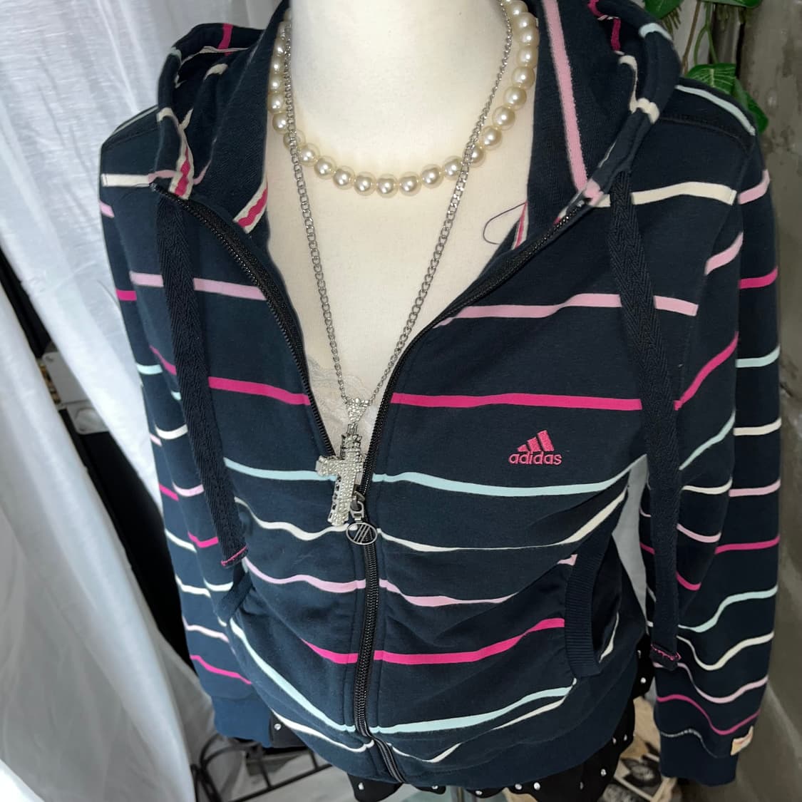 갸루 아디다스 단가라 후드집업 상품이미지4