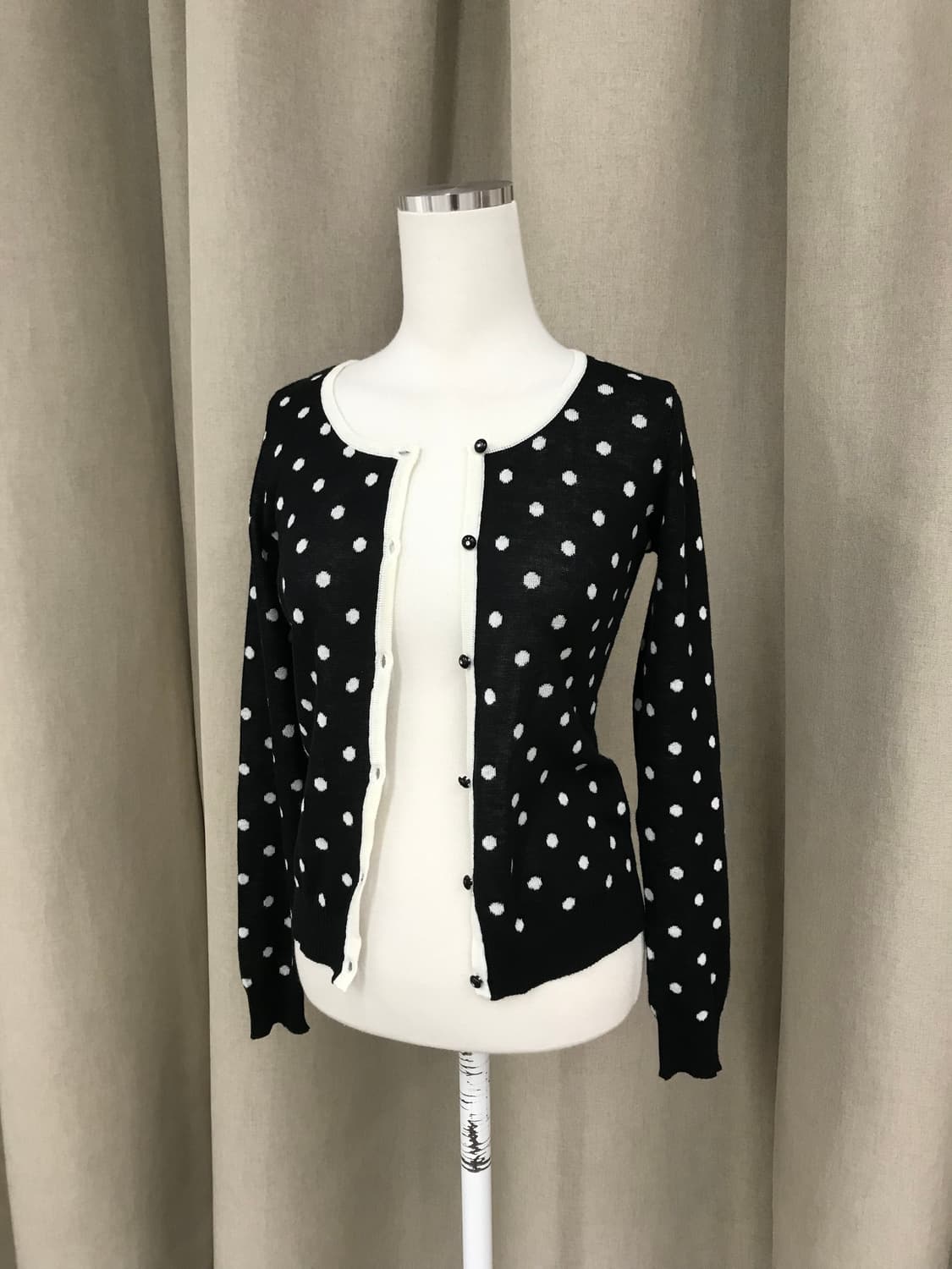 Cecil McBee polka dot cardigan 상품이미지2