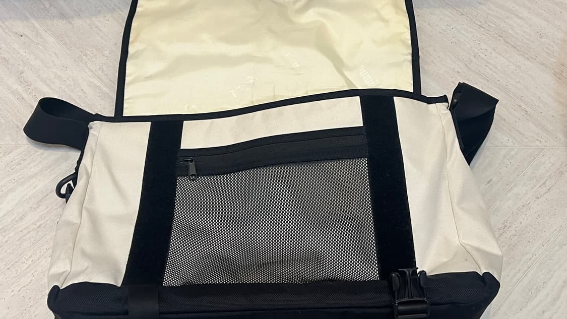 푸마 크로스 메신저백 화이트 상품이미지6