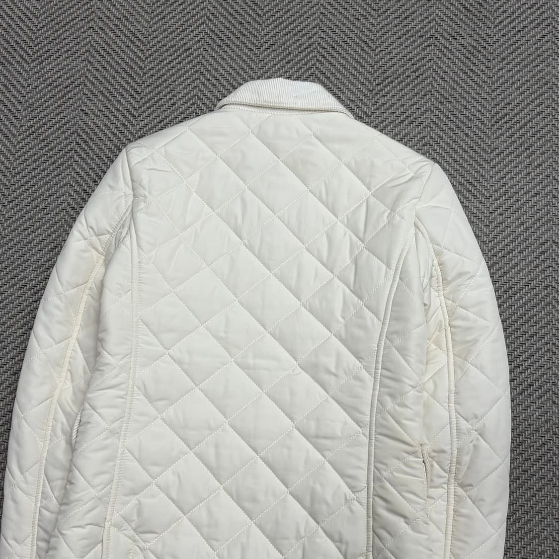 티니위니 화이트 퀼팅 자켓 v1594 상품이미지4