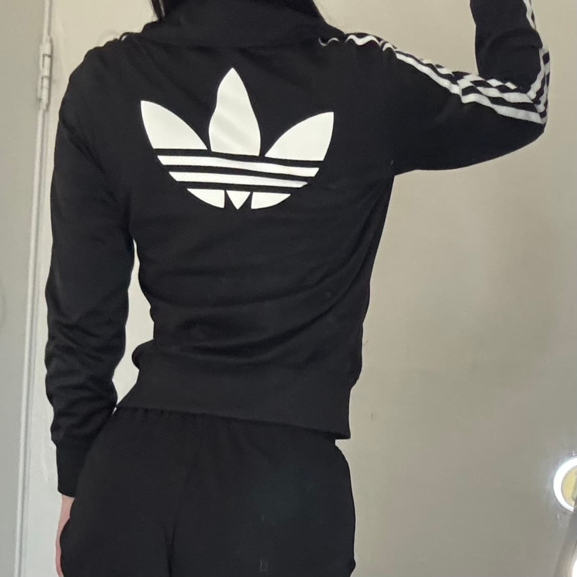 아디다스 불꽃파이어버드 트랙탑 져지 흰검 등판포인트🤍🖤 상품이미지4