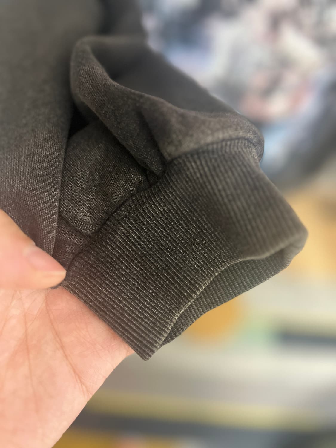 너바나 언플러그드 그래픽 오버사이즈 모크넥 맨투맨 상품이미지4