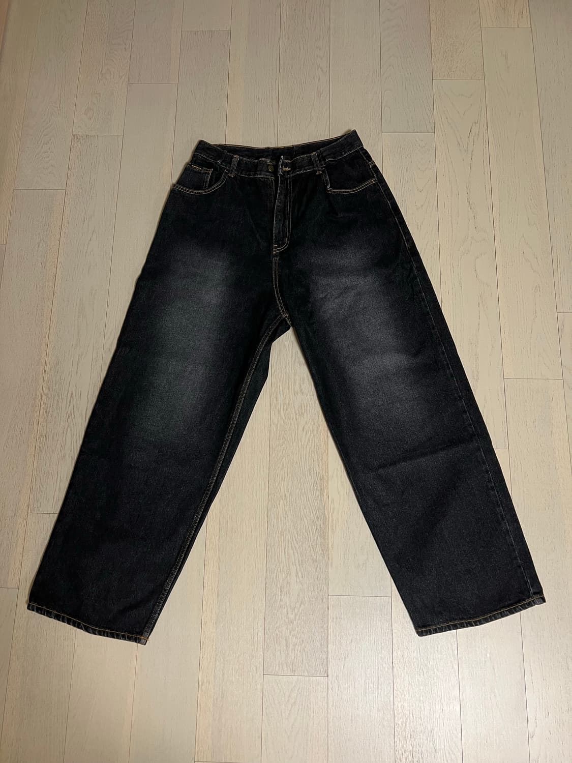 위캔더스 WKNDRS DWARF DENIM PANTS (BLACK) 상품이미지2