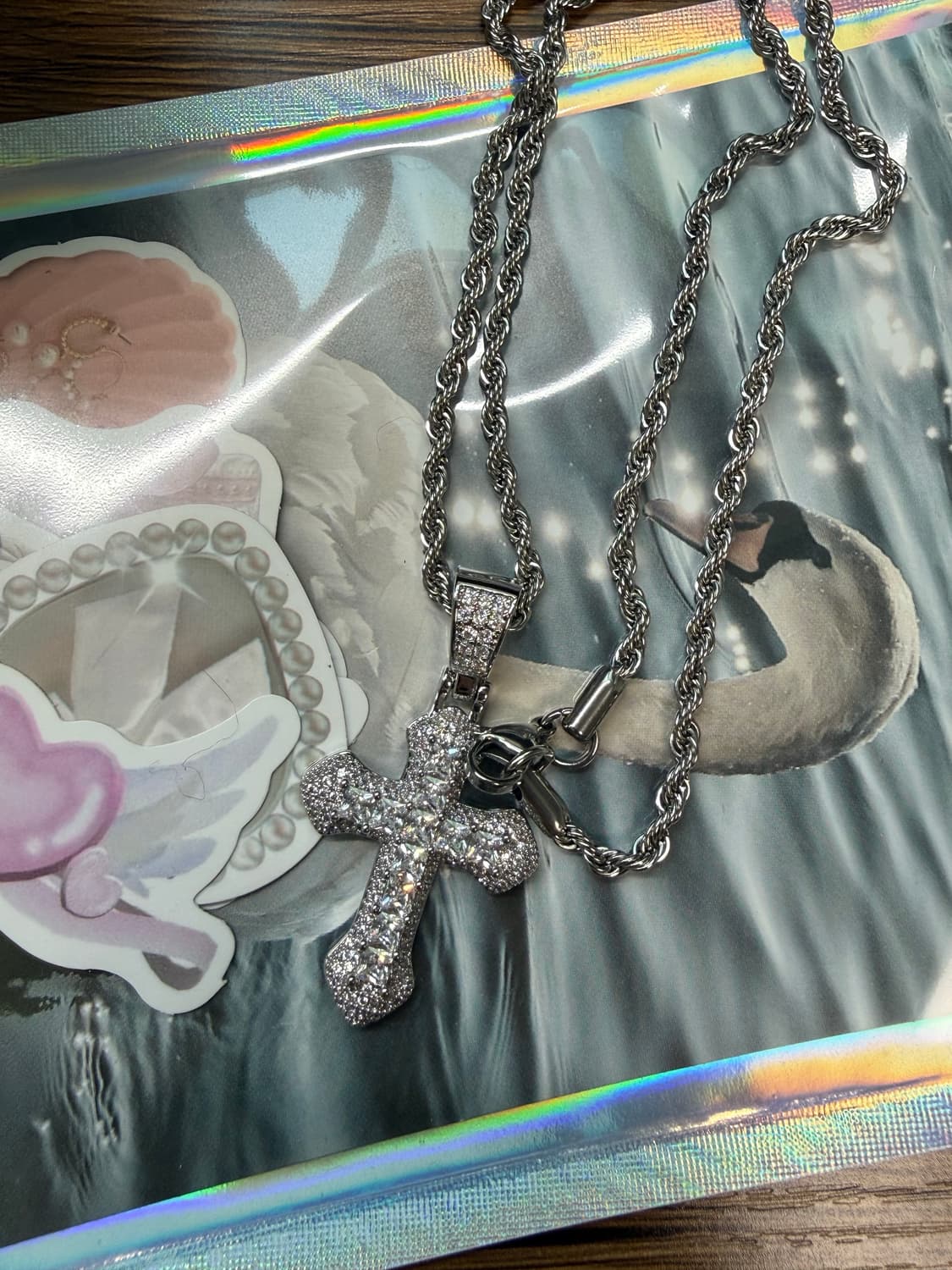 bold cubic cross necklace  볼드 큐빅 십자가 목걸이 상품이미지1