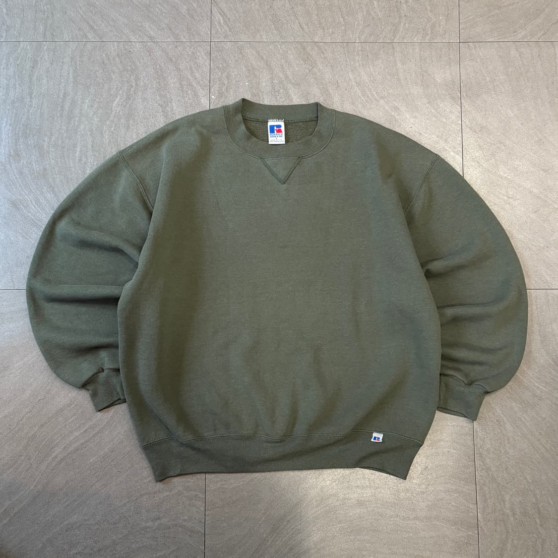 90s 90년대 미국 생산 러셀 블랭크 라이트 카키 스웻셔츠 상품이미지1