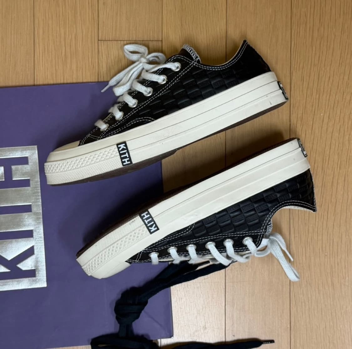 컨버스 x KITH 척테일러 1970 OX 블랙 상품이미지5