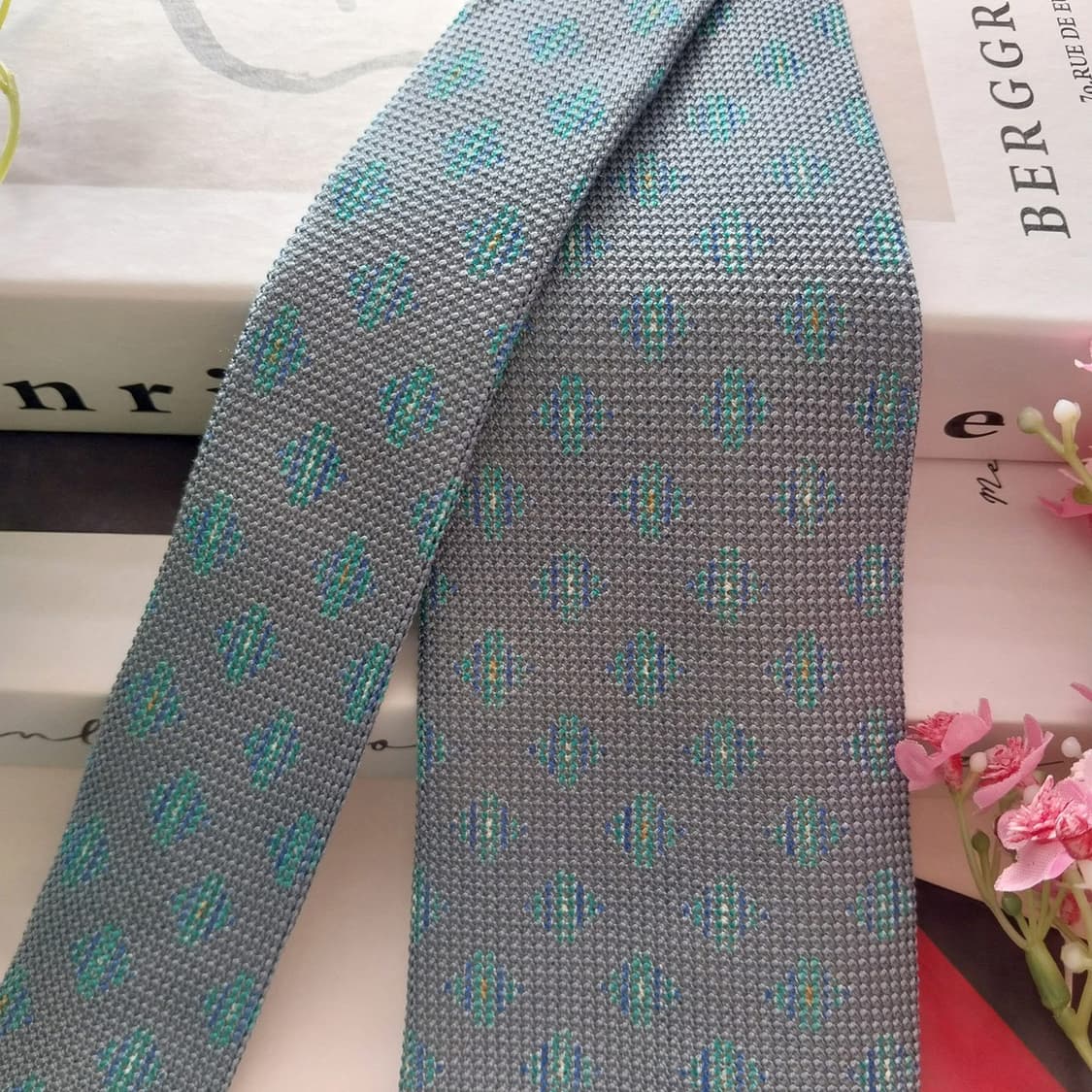 발망 실크 블루 패턴 넥타이 8.1cm A+~A등급 K1409
 상품이미지4