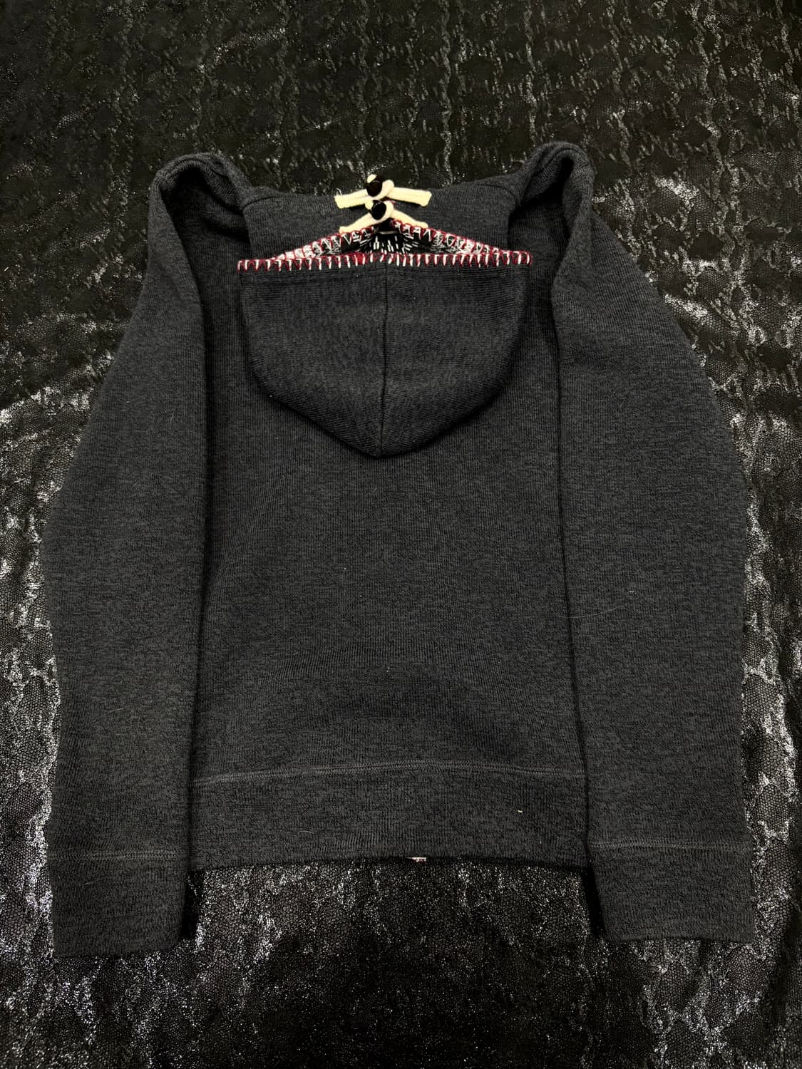 “M.f” Minimal Mood Red Stitch Detail Hoo 상품이미지6
