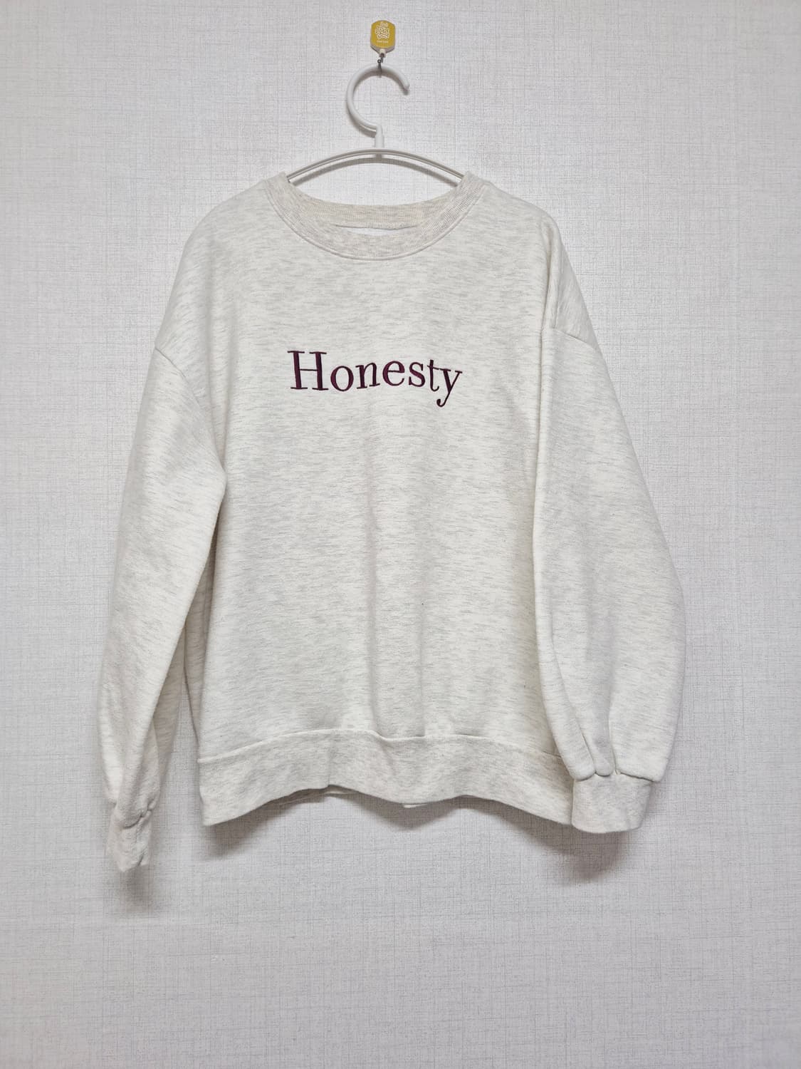 Honesty 맨투맨 티셔츠 상품이미지1