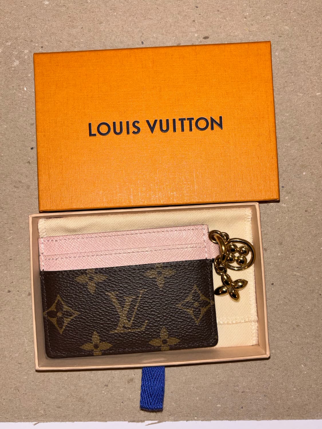 LV 루이비통 핑크 카드지갑  상품이미지1