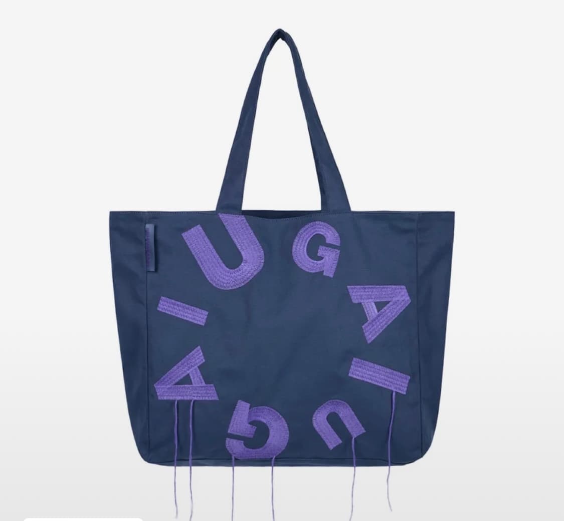 아우가마카라스 가방 판매합니다. 상품이미지1