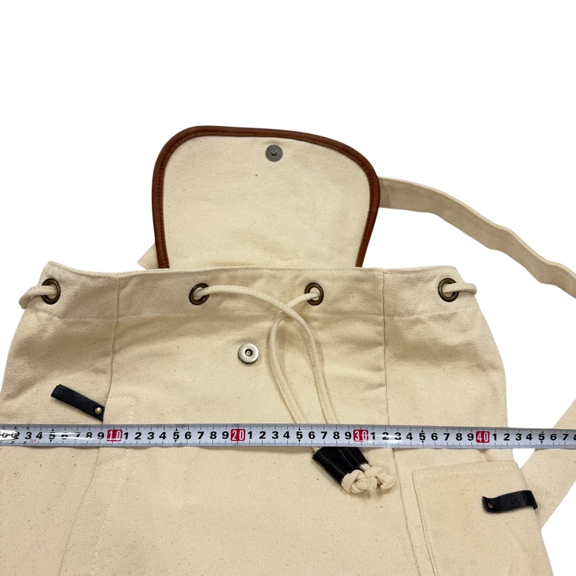 스프링콤마 아이보리 포켓 복조리 백팩 가방 상품이미지6