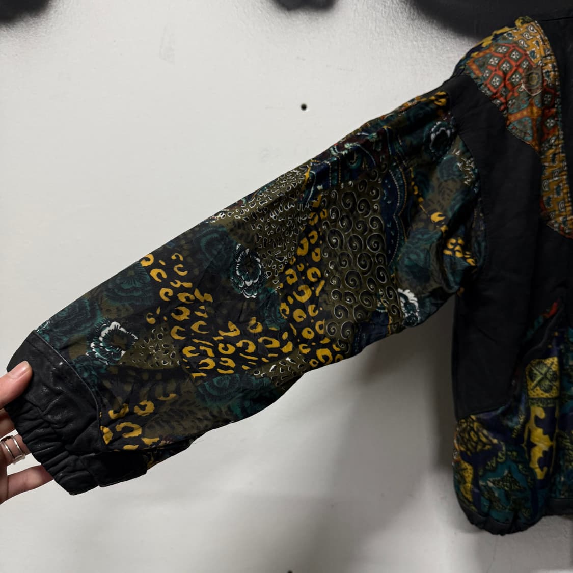 VTG 빈티지 100% 양가죽 배색 페이즐리 에스닉 가죽 자켓 상품이미지4