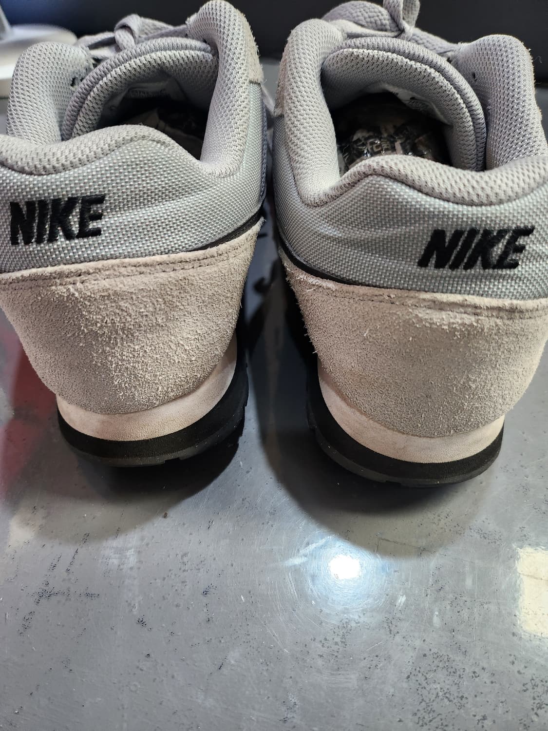 504) 나이키 NIKE MD 러너 2 회색 운동화 상품이미지4